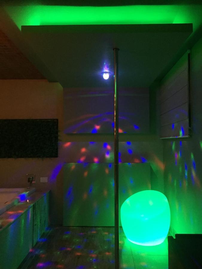 Imperium Inn Motel (Adults Only) Nova Ponte Экстерьер фото
